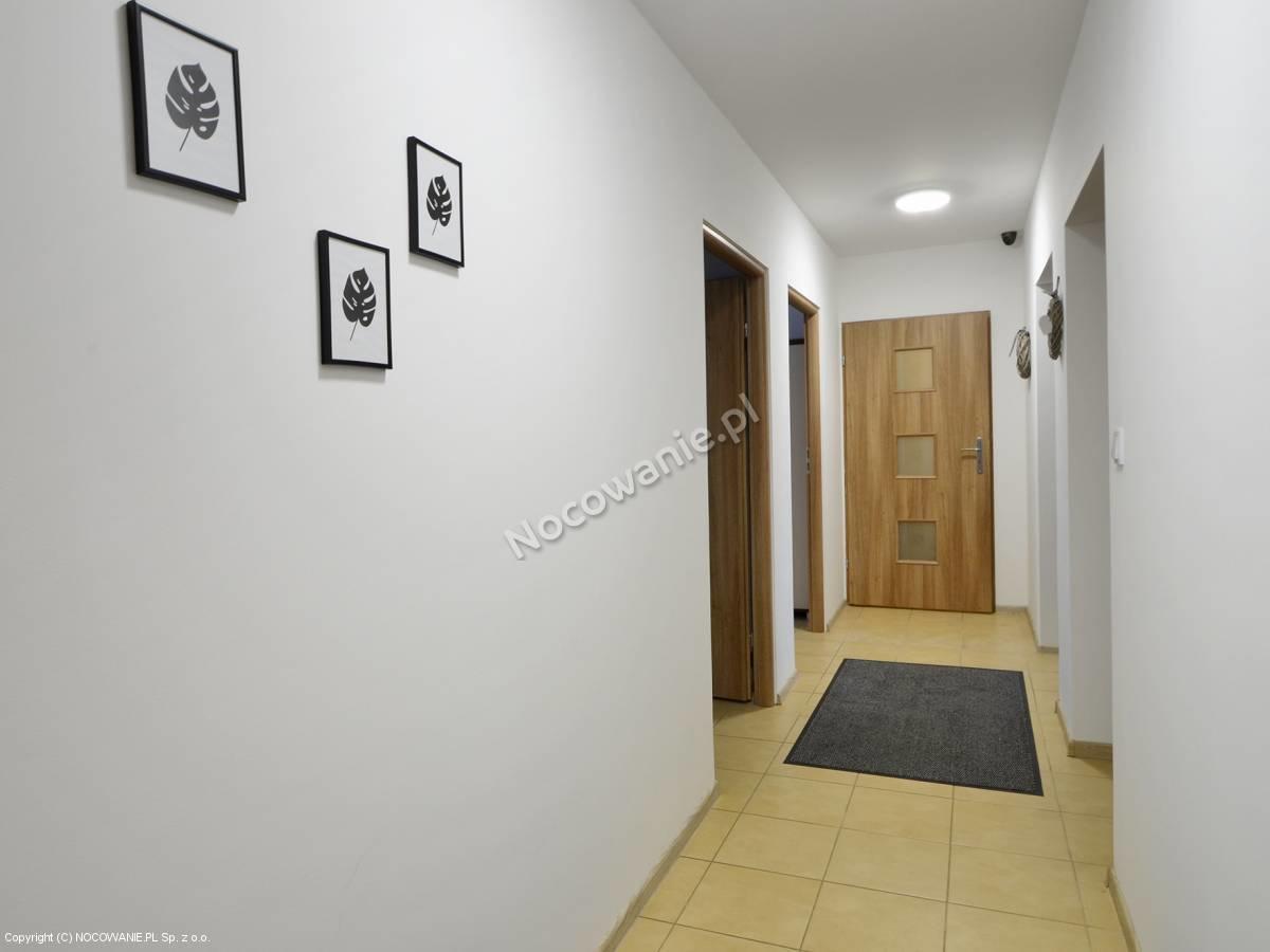 Tanie SpanieOleśnica エクステリア 写真